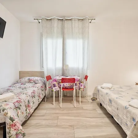 Venice Pink House-2